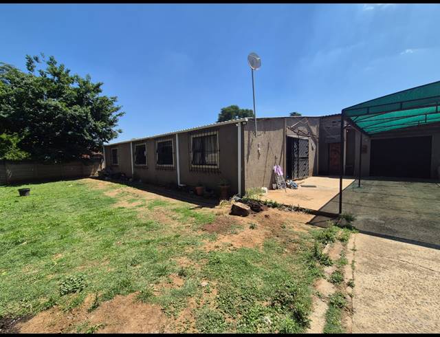 4 BEDROOM HOUSE FOR SALE IN SONLAND PARK
